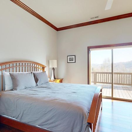 Smoky Mountain Escape Apartment Whittier Ngoại thất bức ảnh