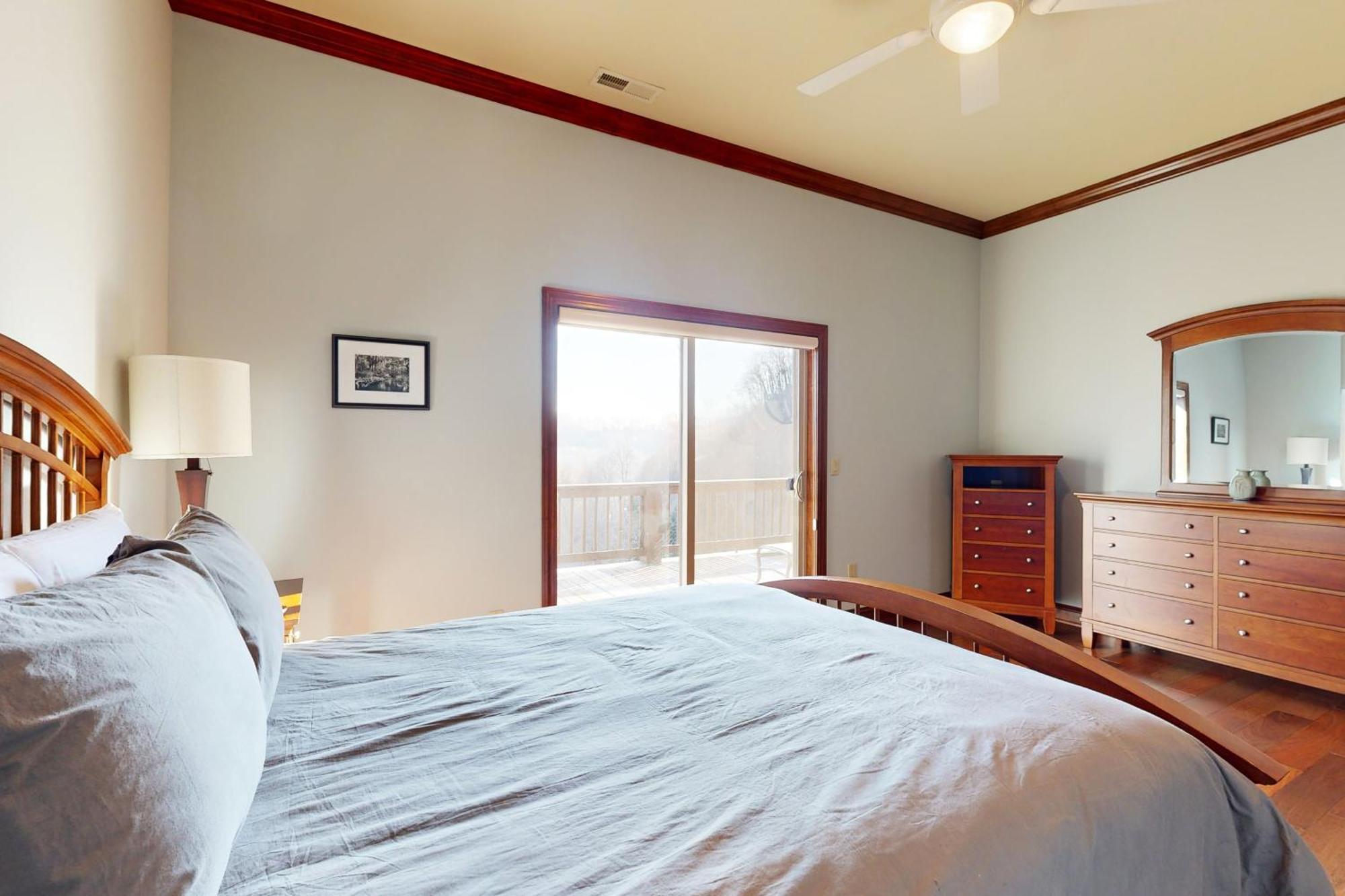 Smoky Mountain Escape Apartment Whittier Ngoại thất bức ảnh